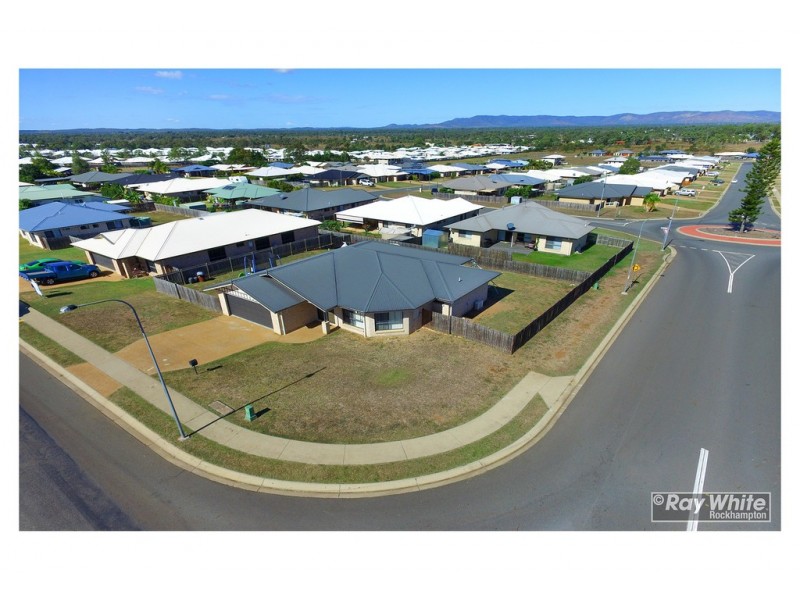 44 Lucas Street, Gracemere QLD 4702