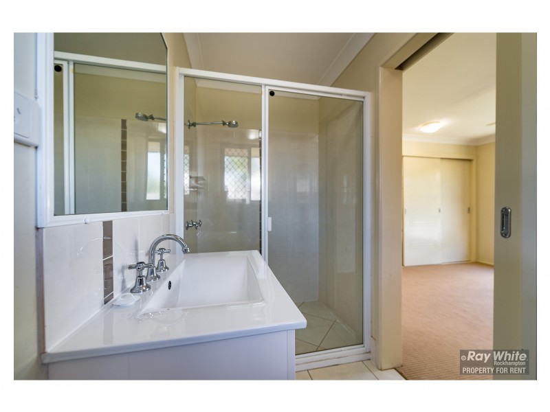 33 Origano Avenue, Gracemere QLD 4702