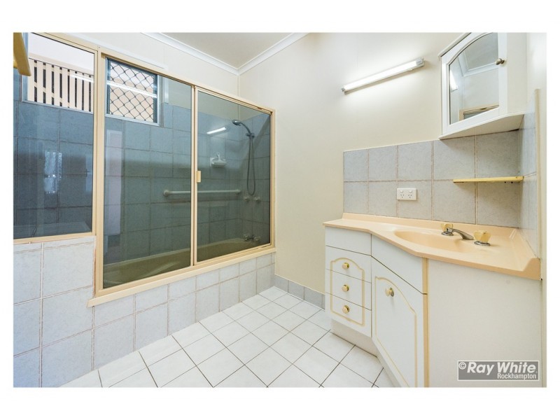 145 Hyde Street, Frenchville QLD 4701