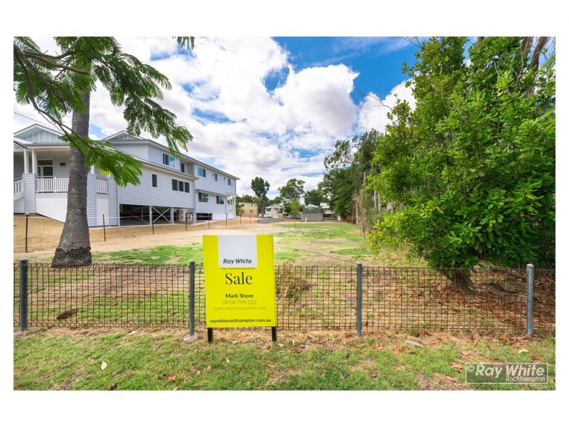 4 Elgin Street, The Range QLD 4700