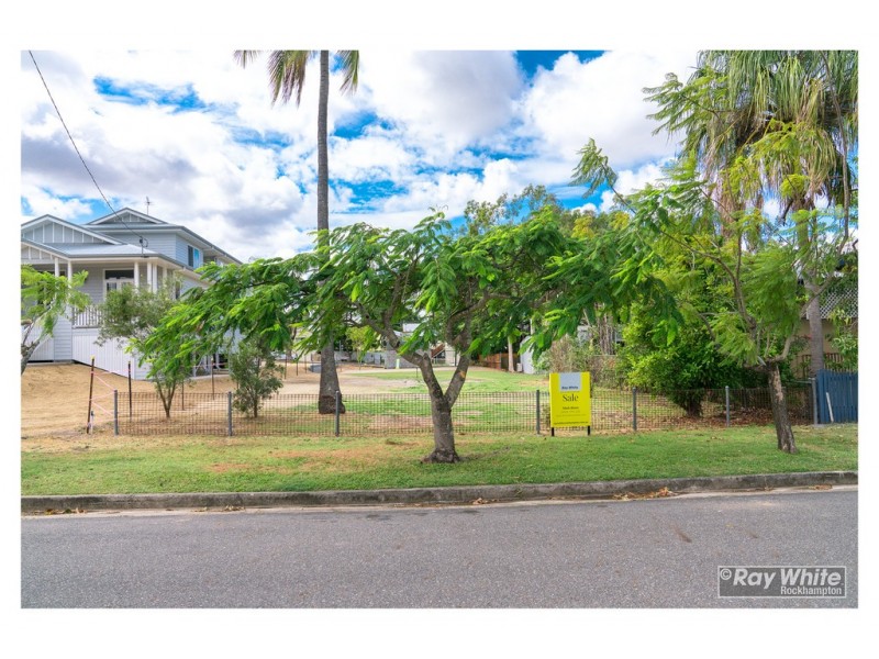 4 Elgin Street, The Range QLD 4700