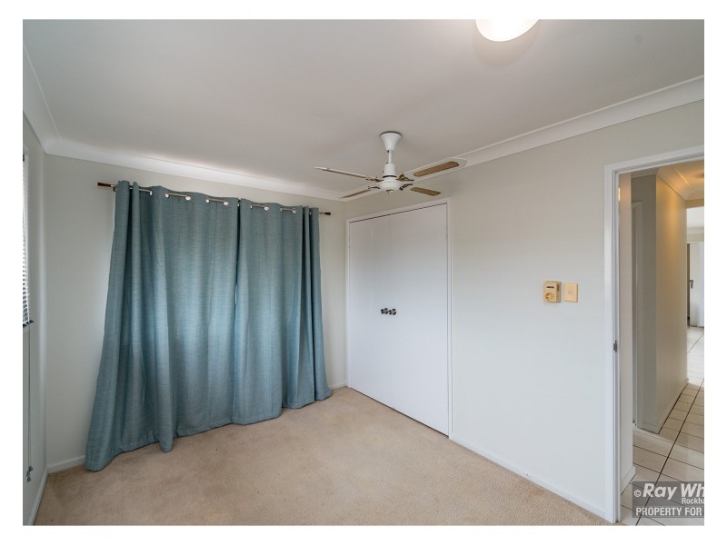 2 Lorraine Court, Gracemere QLD 4702