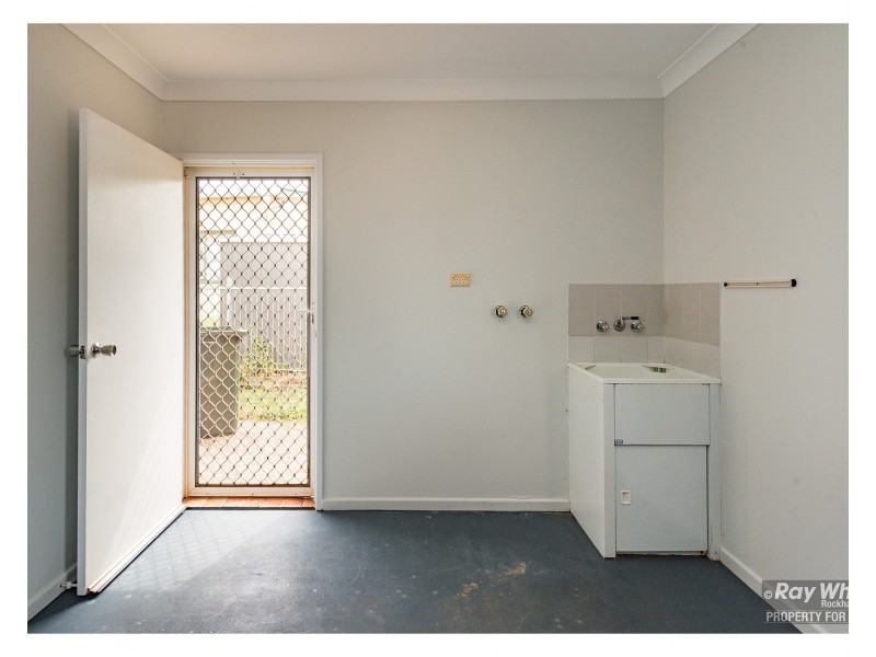 2 Lorraine Court, Gracemere QLD 4702