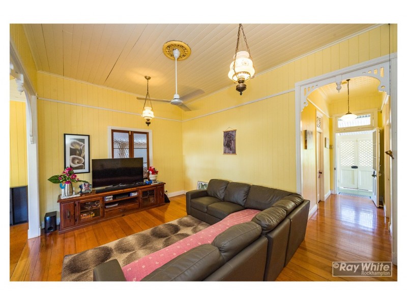 60 Rundle Street, Wandal QLD 4700