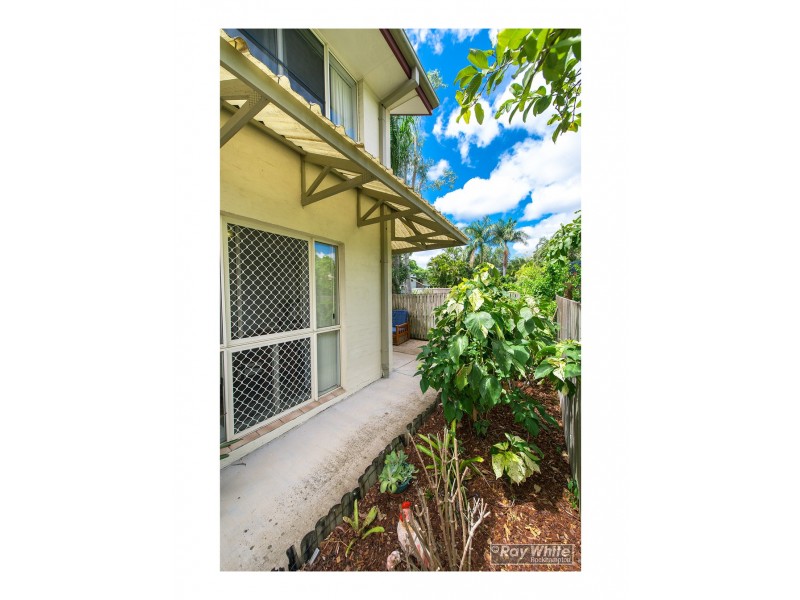 4/90 Livingstone Street, Berserker QLD 4701