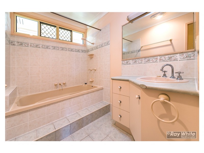 383 Waterloo Street, Frenchville QLD 4701