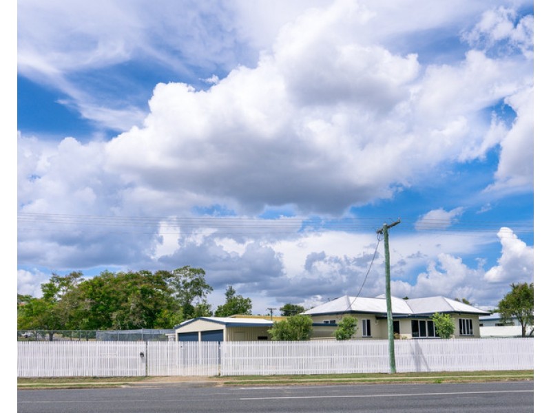 111 North Street Extended, West Rockhampton QLD 4700