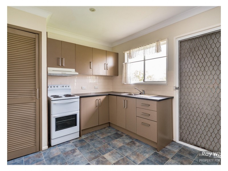 12 Buntain Street, Kawana QLD 4701