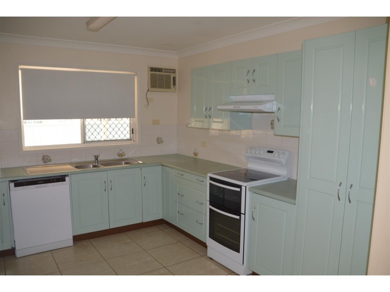 106 Donovan Crescent, Gracemere QLD 4702