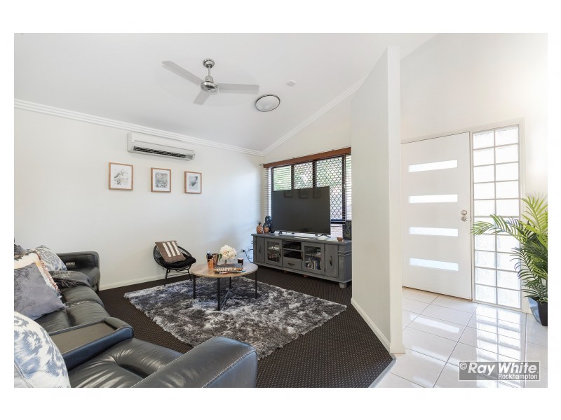 3 Hodda Drive, Kawana QLD 4701