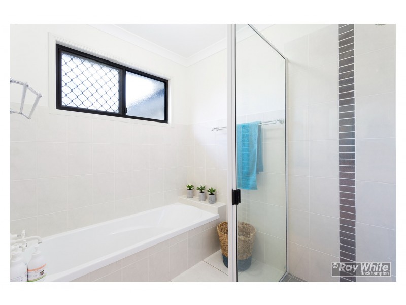 3 Hodda Drive, Kawana QLD 4701