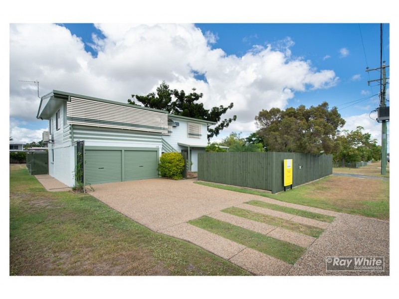 210 Farm Street, Kawana QLD 4701