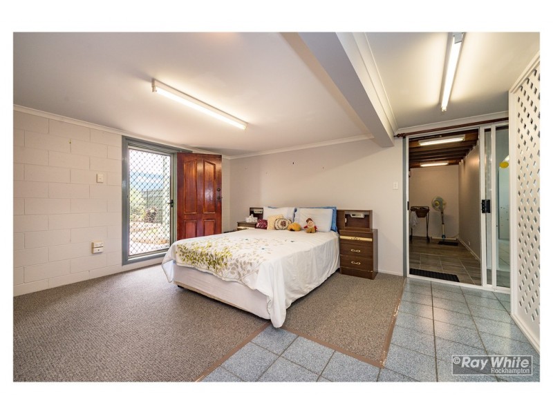 210 Farm Street, Kawana QLD 4701