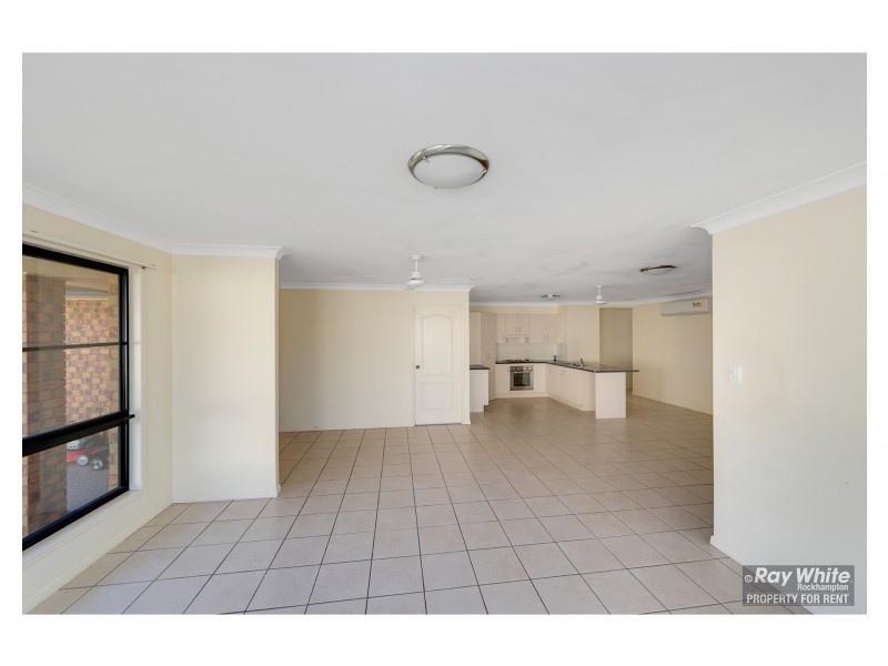 13 Poinciana Place, Gracemere QLD 4702