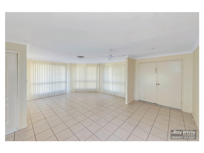 13 Poinciana Place, Gracemere QLD 4702