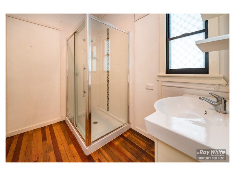 57 Macfarlane Street, Berserker QLD 4701