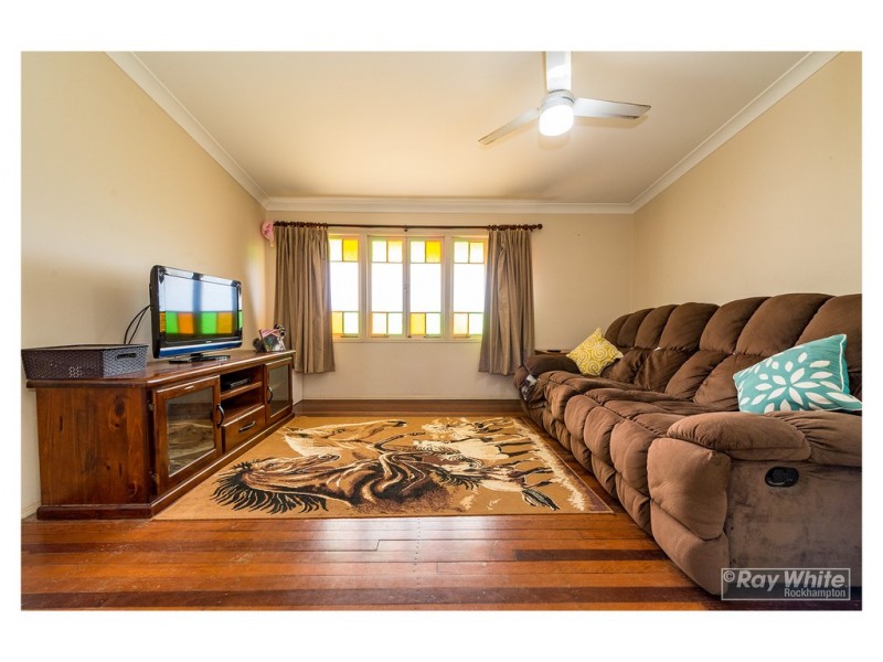 51 Old Capricorn Highway, Gracemere QLD 4702