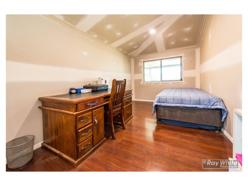 51 Old Capricorn Highway, Gracemere QLD 4702