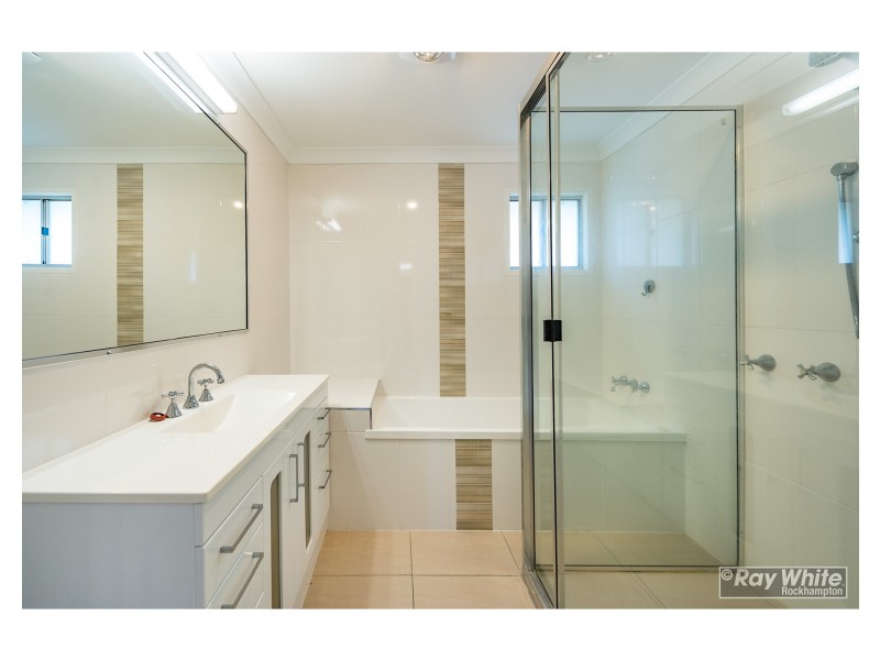 44 Penlington Street, The Range QLD 4700