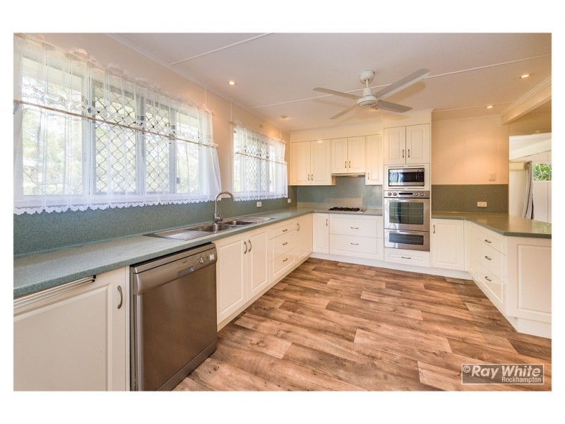 44 Penlington Street, The Range QLD 4700