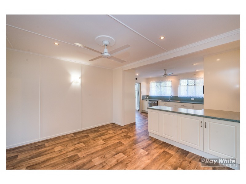 44 Penlington Street, The Range QLD 4700