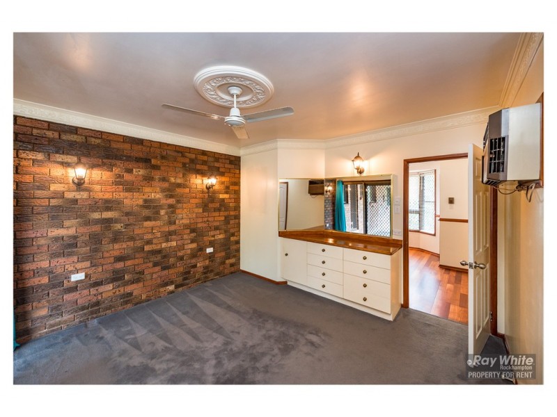 341 Shields Avenue, Frenchville QLD 4701