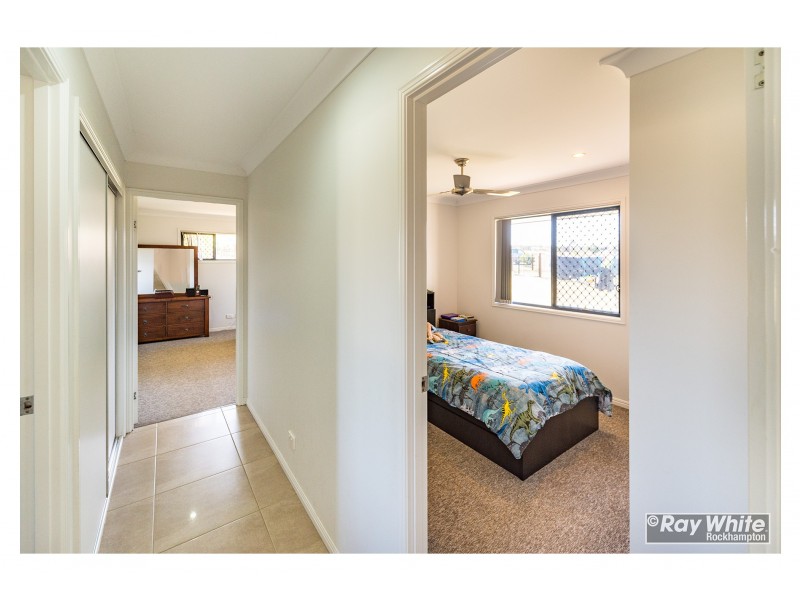 8 Trinity Avenue, Rockyview QLD 4701