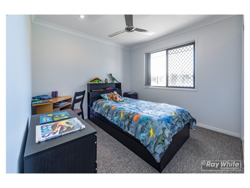 8 Trinity Avenue, Rockyview QLD 4701