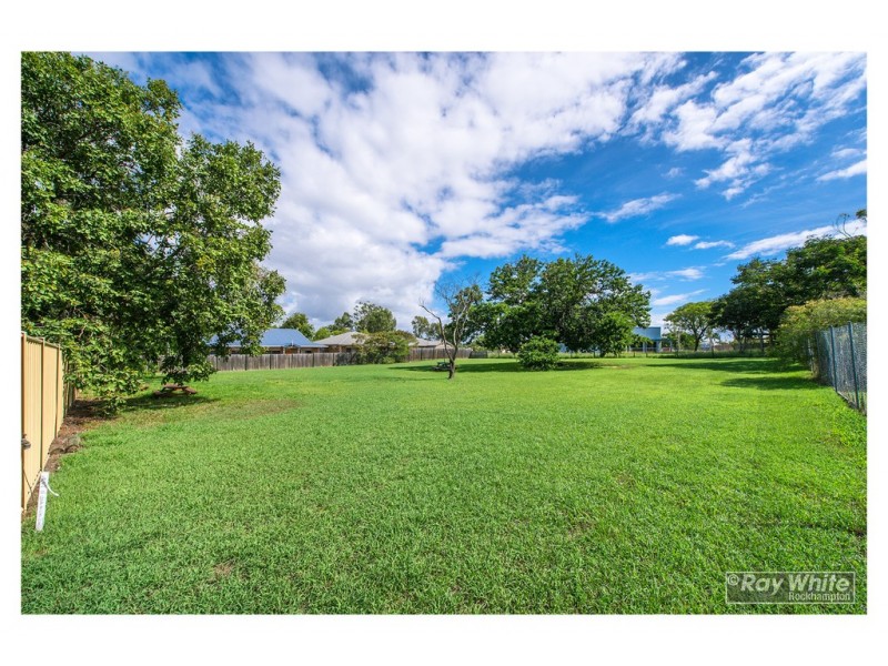 57 Edward Street, Berserker QLD 4701