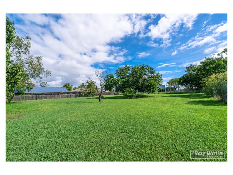 57 Edward Street, Berserker QLD 4701