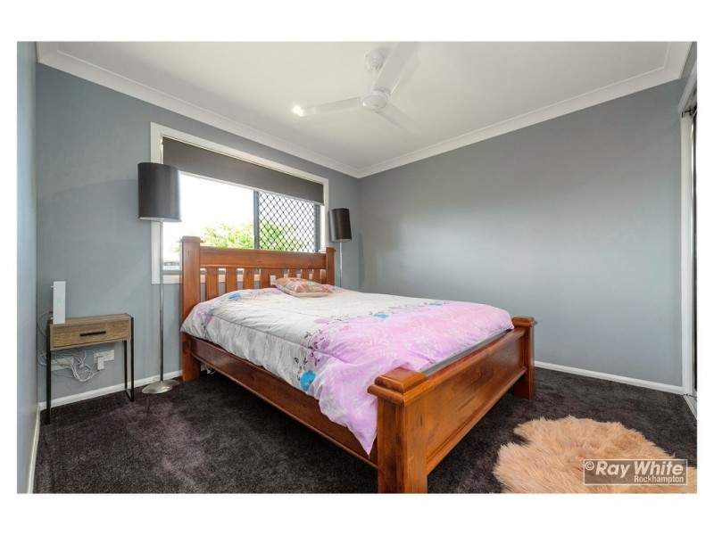 18 Edenbrook Drive, Parkhurst QLD 4702