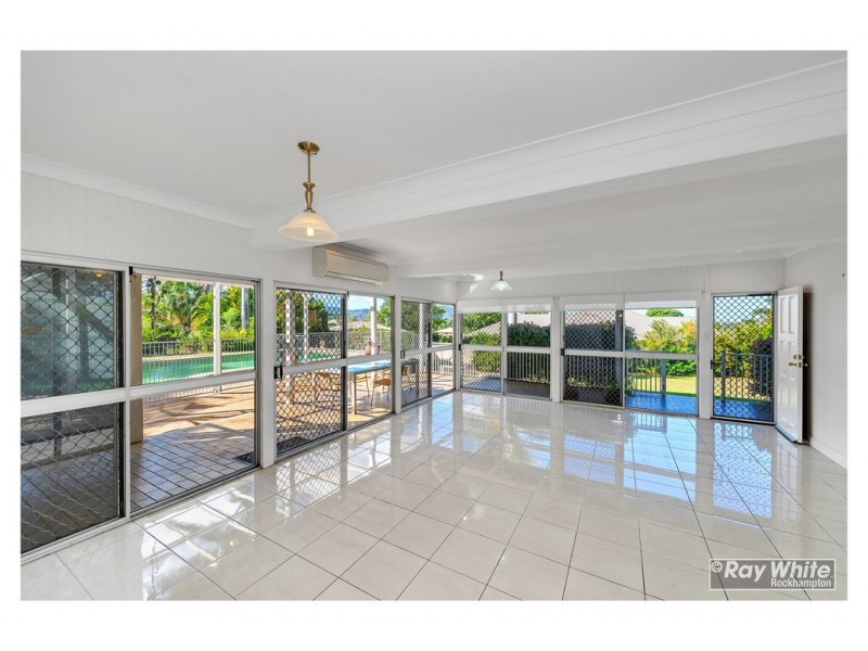 16 King Street, The Range QLD 4700