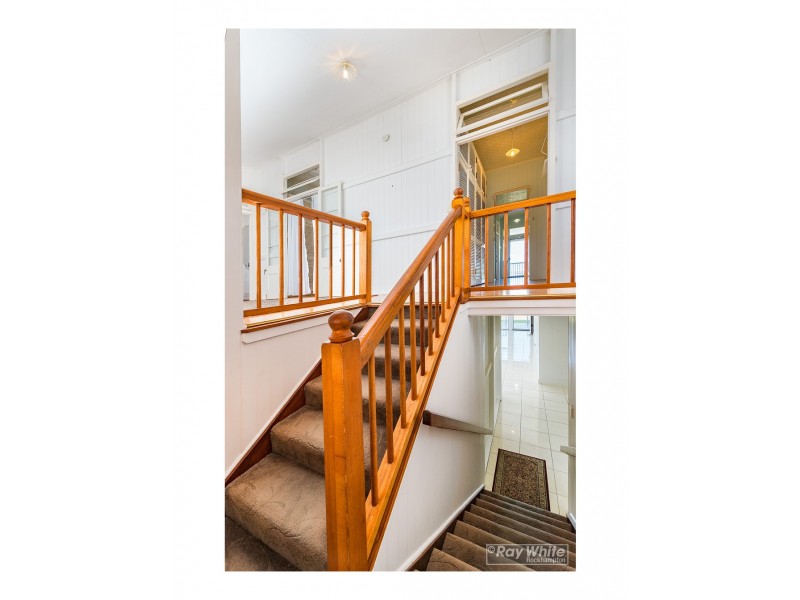 16 King Street, The Range QLD 4700