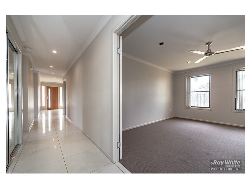 27 Maree Crescent, Gracemere QLD 4702