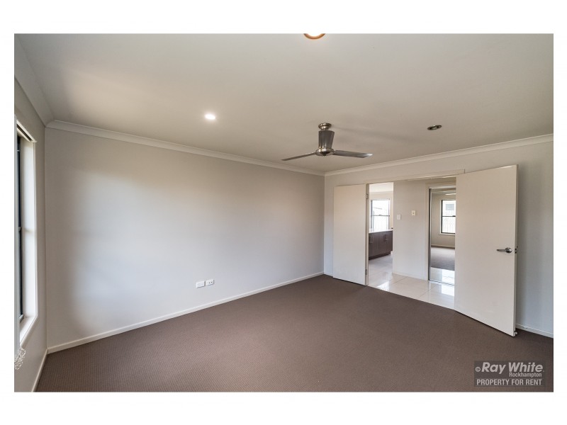 27 Maree Crescent, Gracemere QLD 4702