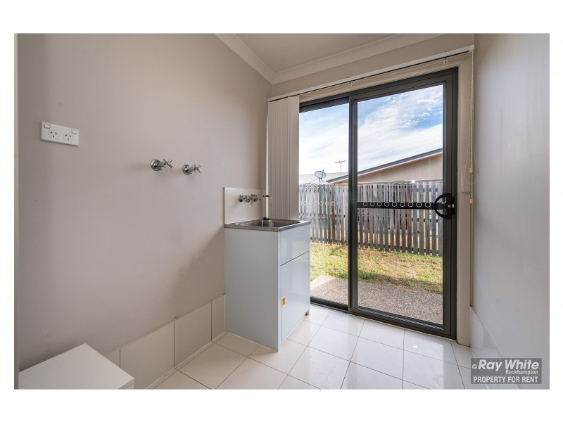 27 Maree Crescent, Gracemere QLD 4702