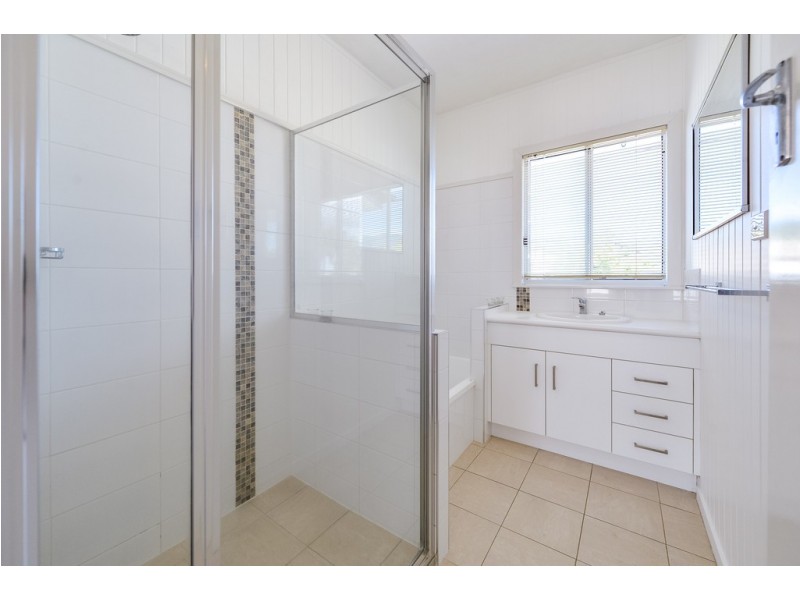 162 Talbot Street, Berserker QLD 4701