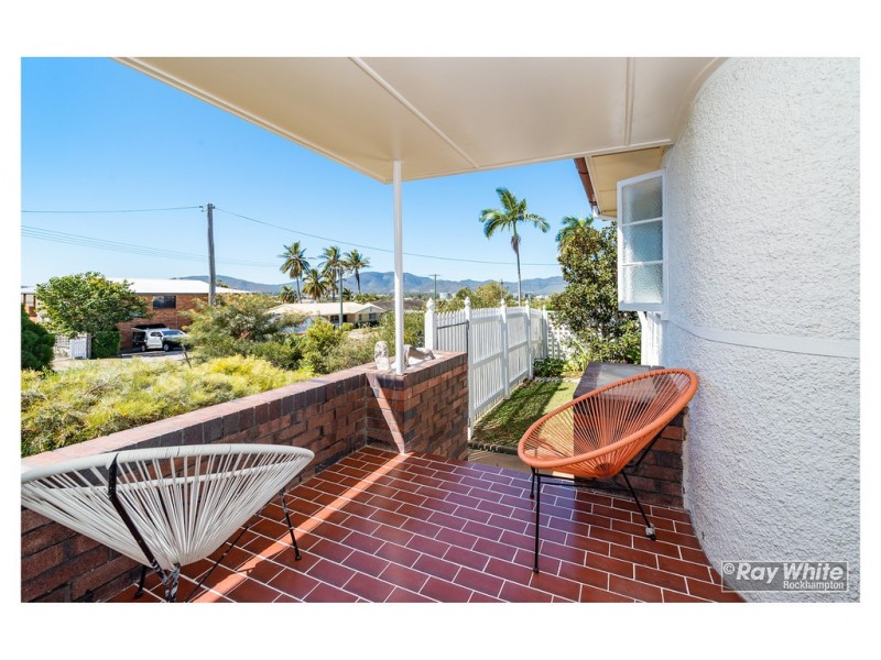 11 Boonah Street, Wandal QLD 4700