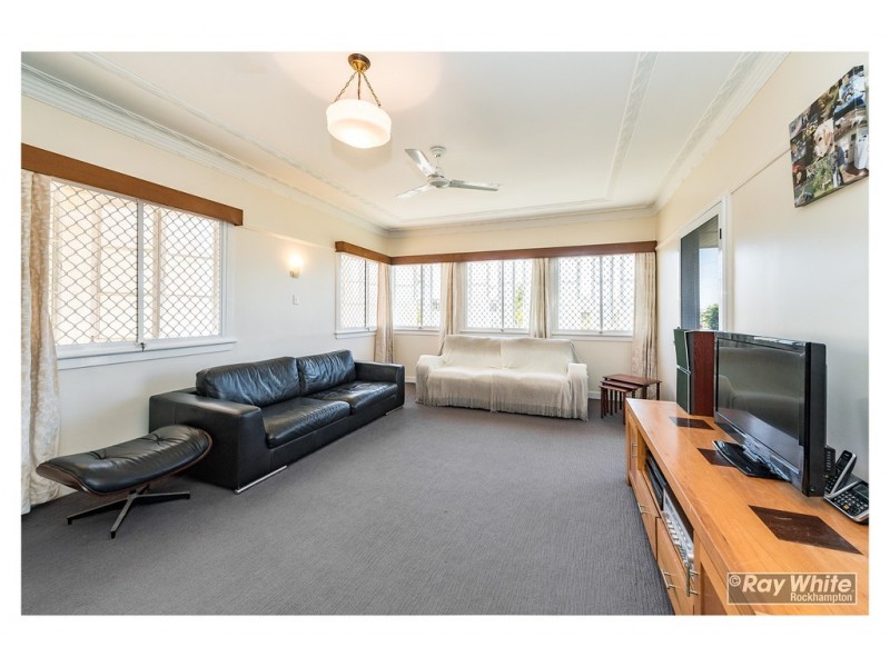 11 Boonah Street, Wandal QLD 4700