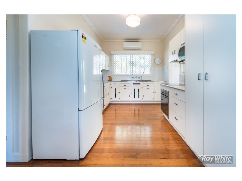 11 Boonah Street, Wandal QLD 4700