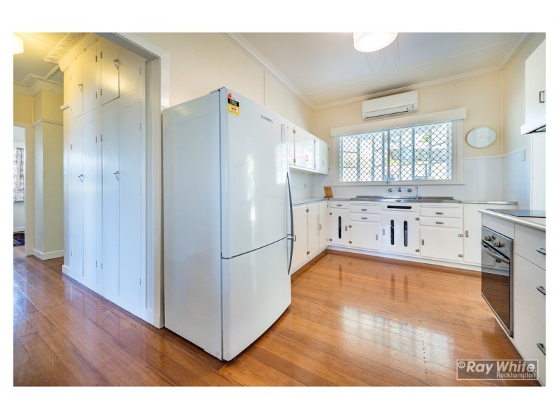 11 Boonah Street, Wandal QLD 4700