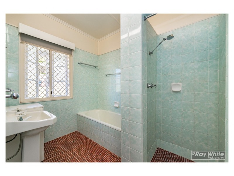 11 Boonah Street, Wandal QLD 4700