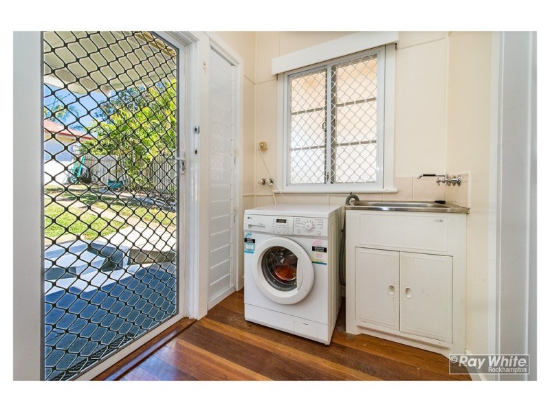 11 Boonah Street, Wandal QLD 4700