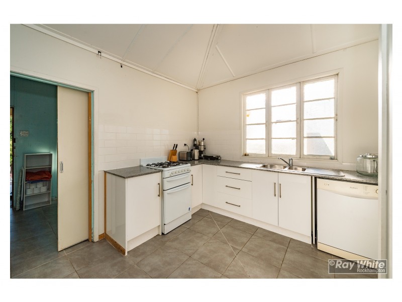 288 Denison Street, Rockhampton City QLD 4700