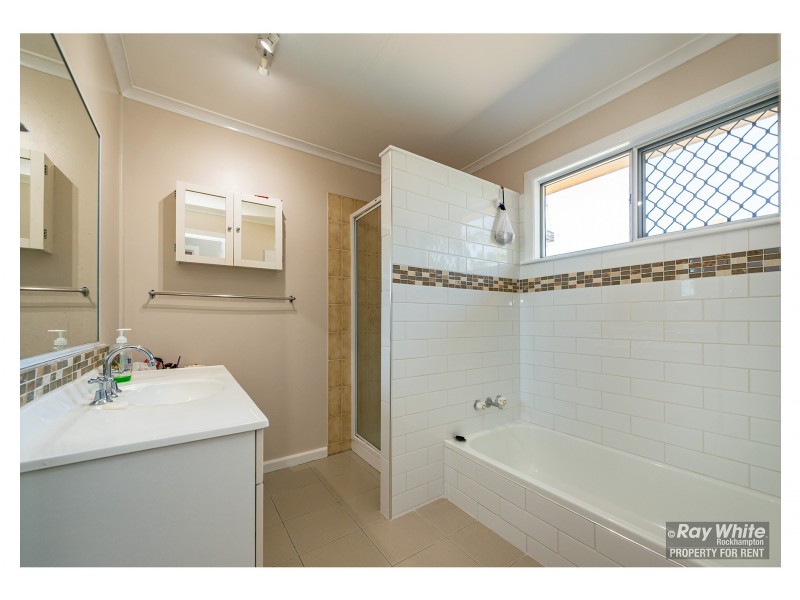 285 Duthie Avenue, Frenchville QLD 4701