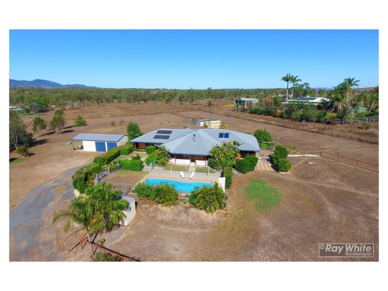 24 Sturt Drive, Glenlee QLD 4711