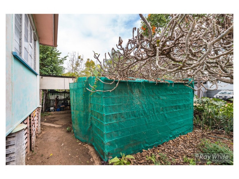 10 Burnett Street, Berserker QLD 4701