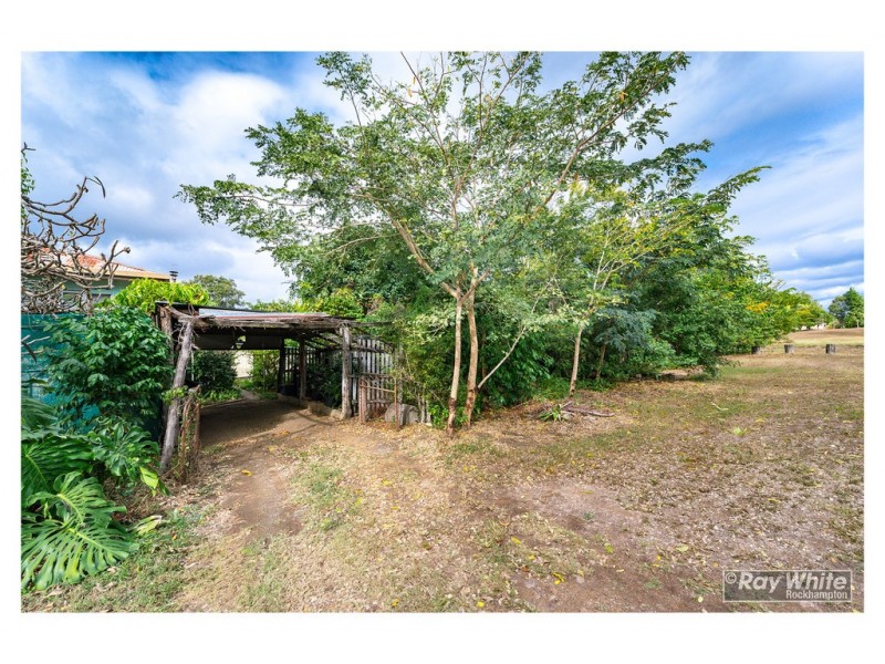 10 Burnett Street, Berserker QLD 4701