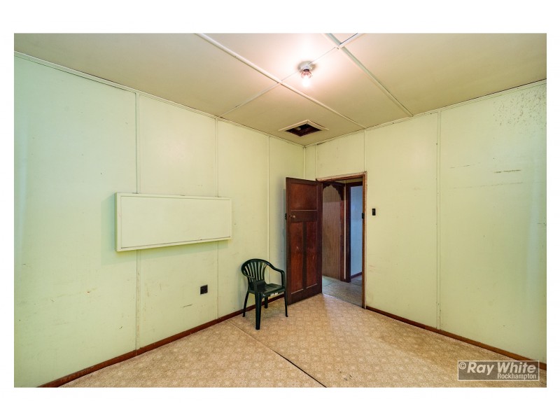 10 Burnett Street, Berserker QLD 4701