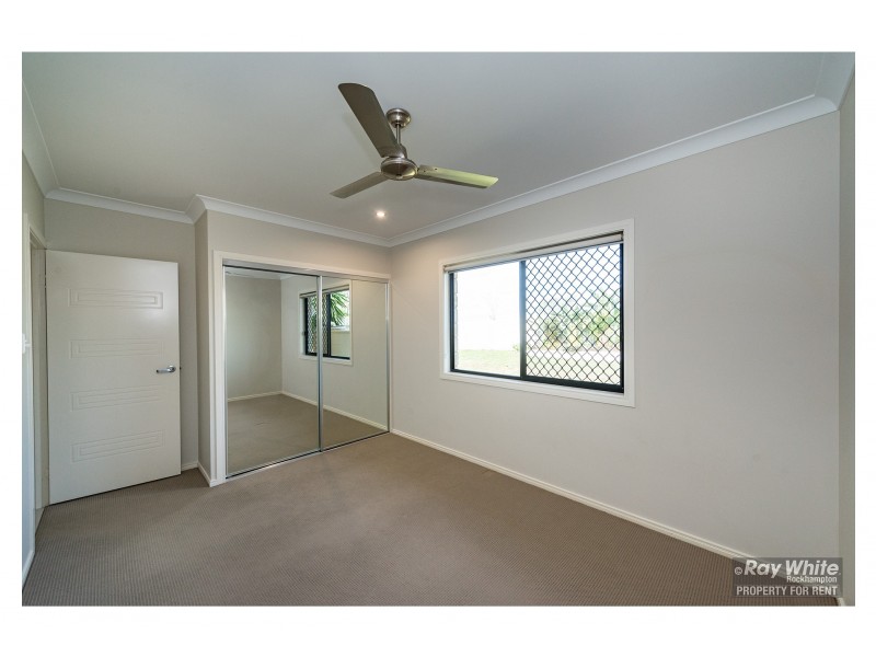 24 Zamia Way, Gracemere QLD 4702